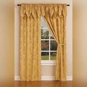 Penelopie Gold Damask 84” Curtain Panels w/ Valance – 2 Pack (New)